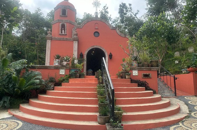 1/2 Day Puerto Vallarta Botanical Garden tour - Entering the Vallarta Botanical Gardens