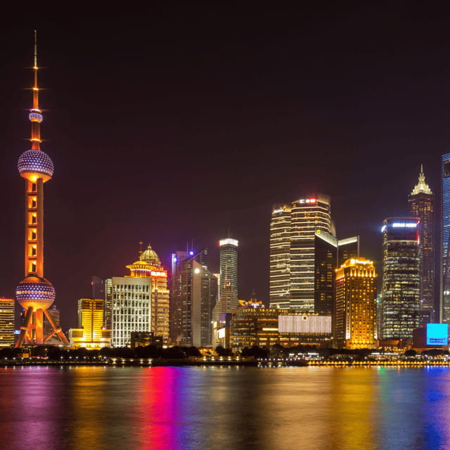 2 Day Private Shanghai Skyline to Watertown & Suzhou Garden - What the $359 price really covers