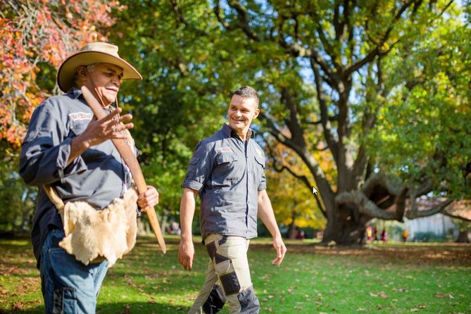Aboriginal Heritage Walk - Royal Botanic Gardens Victoria, Melbourne Gardens - Walking into Melbourne Gardens on Kulin Country