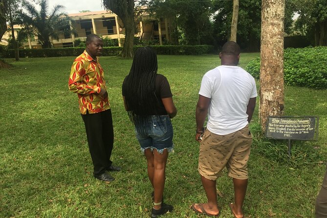 Aburi Gardens and Tetteh Quarshie Farms - A private tour led by Ernest