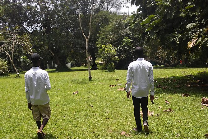 Aburi Gardens and Tetteh Quarshie Farms - Booking, cancellation, and weather notes