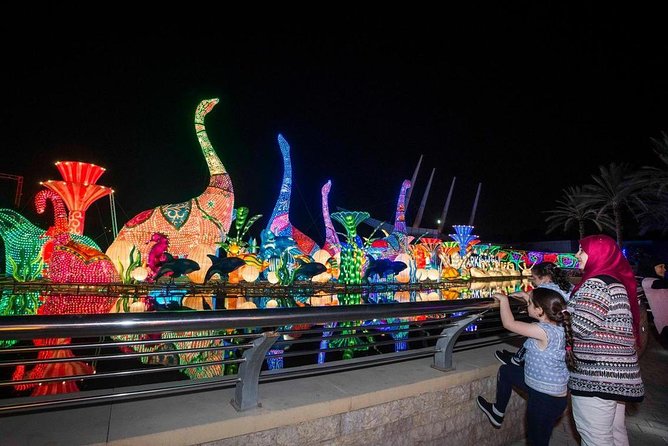 Admission Ticket Dubai Garden Glow - The dinosaur park with more than 120 animatronic figures