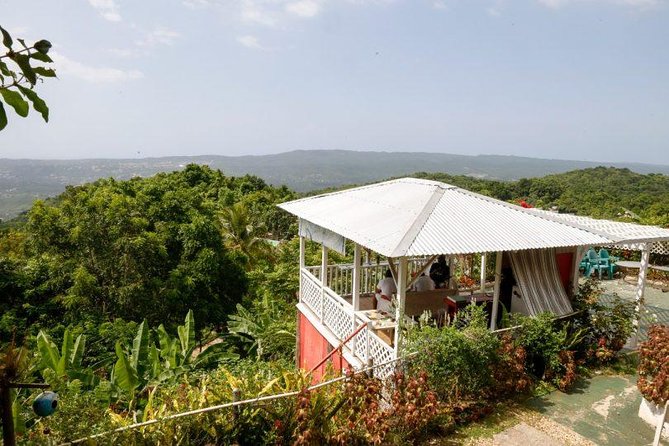 Ahhh Ras Natango Gallery and Garden Private Tour &Transportation - Why this hilltop garden is worth your time