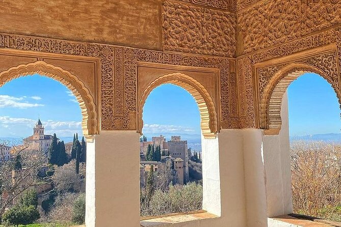 Alhambra Experience – Explore Nasrid Palaces & Generalife Gardens - Generalife Gardens provide the quietest hour
