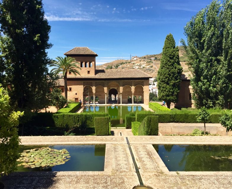 Alhambra's Gardens: Generalife, Partal, Alcazaba, & Carlos V - Palace of Charles V: a sharp change in style