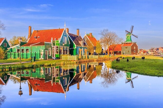 Amsterdam: Day Trip to Keukenhof & Zaanse Schans Windmills - Group size, comfort, and the day’s rhythm