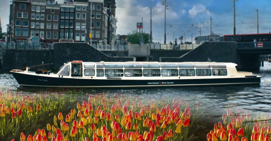 Amsterdam: Keukenhof Ticket with Shuttle Bus + Canal Cruise - Who should book this experience?