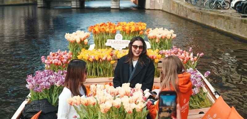 Amsterdam: Premium Tulip Boat Canal Tour - Why the tulip boat feels different