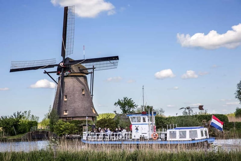 Antwerp: Full-day Holland Guided Keukenhof & Windmills Tour - Guides, languages, and the human side