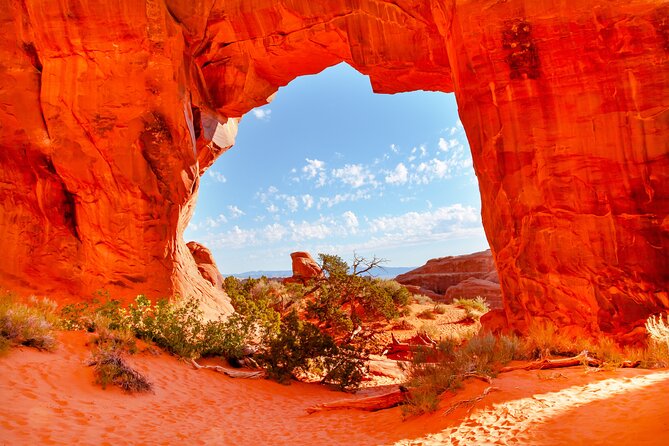Arches National Park Hike Challenge: Tackle Devils Garden 7m Loop - Double O Arch and Partition Arch add the effort