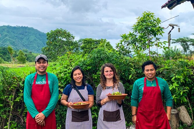 Balinese Vegan Cooking Class with Fresh Harvesting & Garden Tour - Solo visits, families, and dietary expectations