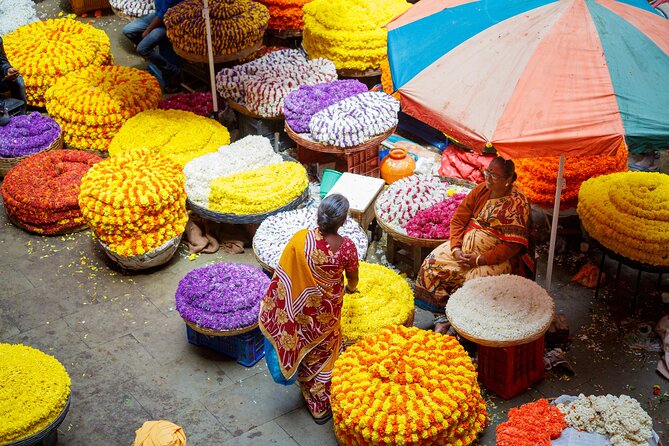 Bangalore Walking Tours - Flower Market, PETE and more - Five details that make this Bangalore walk worth considering