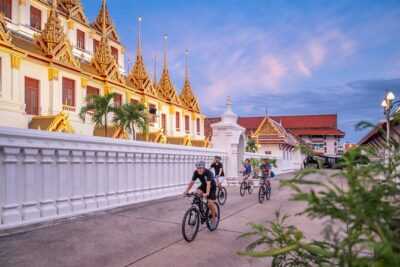 Night Bike Tour with Temples & Flower Market Visit