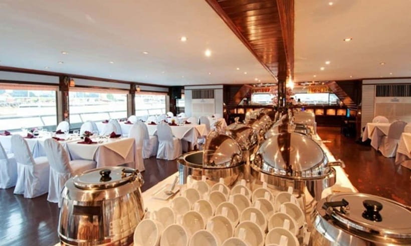 Bangkok: White Orchid Chao Phraya Cruise, Thai Buffet & Beer - Beer, soft drinks, and the value of the package