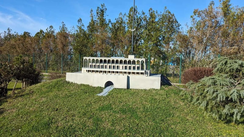 Batumi: Botanical Garden, Petra Fortress and Miniatures Park - Who should book this Batumi excursion?