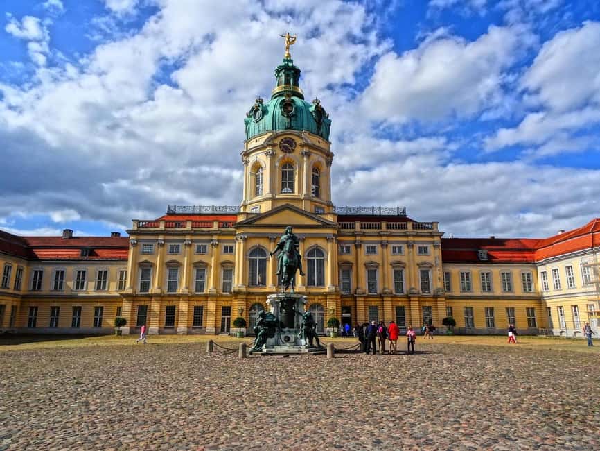 Berlin: Charlottenburg Palace & Gardens Ticket & Audio Tour - Starting with the palace ticket and app