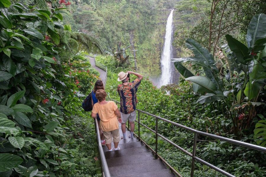 Big Island: Waterfall Tour with Swimming & Botanical Garden - Akaka Falls, a short rainforest walk to a major drop