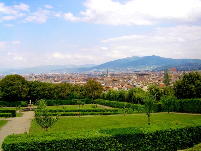 Boboli Garden Guided Tour in Florence - The Amphitheatre and the first garden terraces