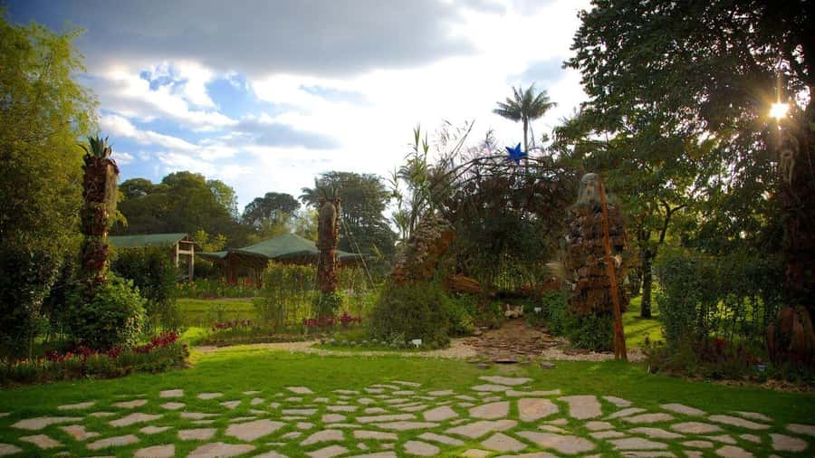 BOGOTA: Visit to the Botanical Garden and Ugly Betty's House - Why combine a botanical garden with a television house?