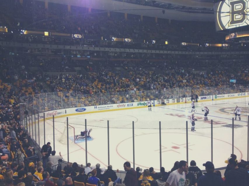 Boston: Boston Bruins Ice Hockey Game Ticket at TD Garden - Getting into TD Garden with a mobile ticket