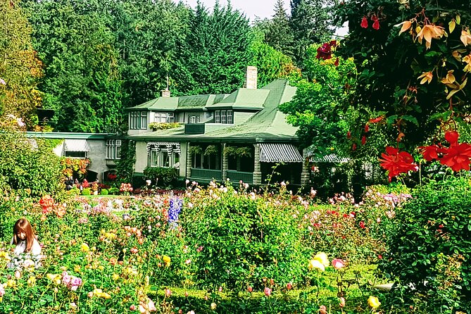 Butchart Gardens and City Highlights Private tour - Key points at a glance