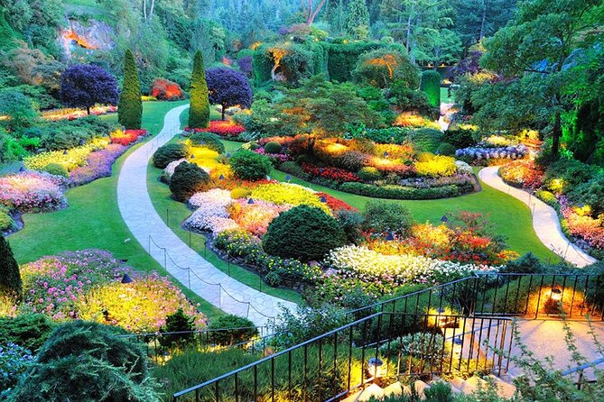Butchart Gardens and City Highlights Private tour - Fisherman’s Wharf: float homes and waterfront color