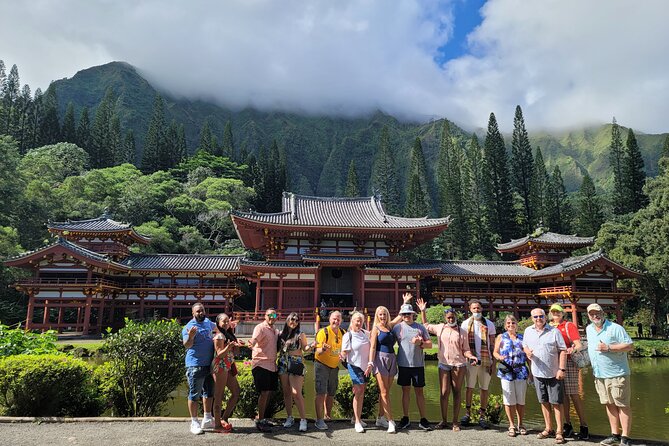 Byodo In Temple, Waimea Botanical Garden-Waterfall: Includes Fees - Early Waikiki pickup and the first views