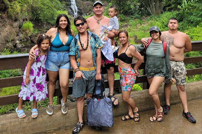 Byodo Temple and Waimea Botanical Garden Tour - Dole Plantation without the famous train ride