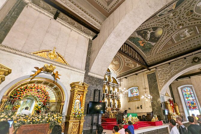 Cebu City with Sirao Garden Half Day Tour - Basilica del Santo Niño: faith at the center of Cebu
