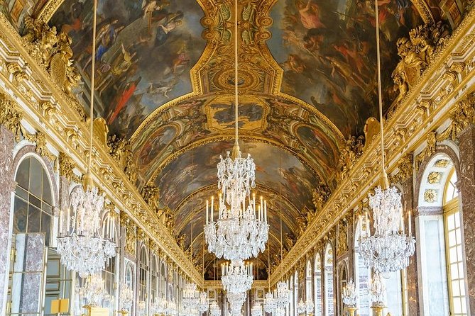 Chateau de Versailles & Gardens. VIP private tour with guide + driver - Is $640.93 per person good value?