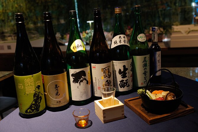 Cherry blossom & Japanese Sake Tasting in Shinjuku - Comparing eight sakes from across Japan