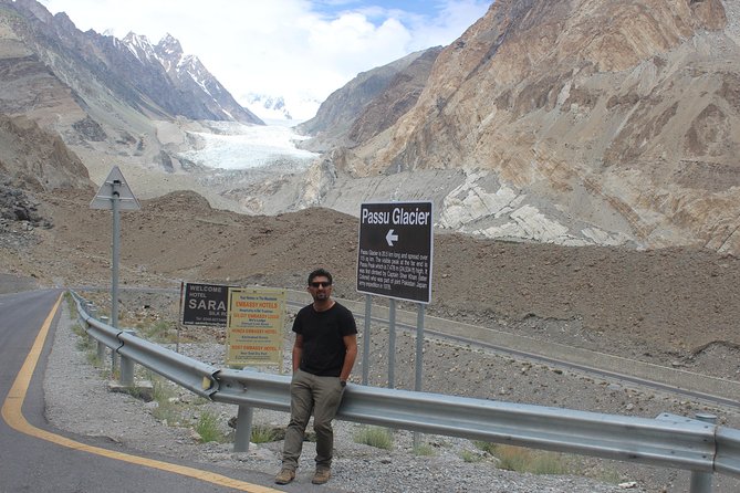 Cherry Blossom Tour -Hunza Valley - Day 4: Two forts, Eagles Nest, and Karimabad