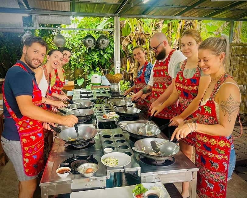 Chiang Mai: Cooking Class, Market & Thai Herbs Garden Tour - Who should book this Chiang Mai cooking class?