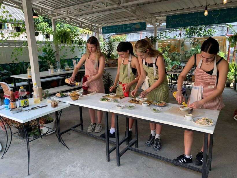 Chiang Mai: Half Day Cooking Class at Organic Farm - The market visit gives the cooking real context