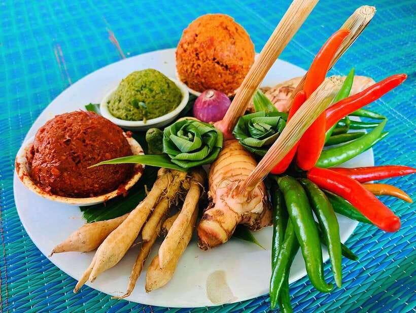 Chiang Mai: Half Day Cooking Class at Organic Farm - Your own station makes the lesson practical