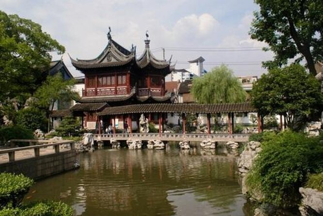 Classic Shanghai 8h Private Tour-Yuyuan Garden,The Bund+TV Tower Optional - Key points to know before booking