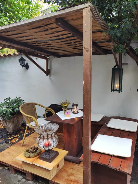 Cologne-Nippes: Summer wine party in the frenchstyle garden - Should you book the Cologne-Nippes wine party?