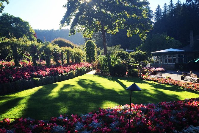 COMBO Victoria City Tour & Butchart Gardens & Entry Tix - The city tour gives you a quick Victoria orientation