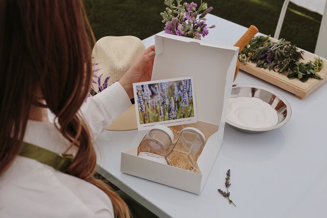 Create Your Own Handmade Lavender Product at Aires de Lavanda - Why the 10-person limit matters