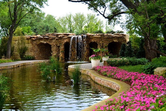 Dallas Arboretum and Botanical Gardens Tour - Following the Paseo de Flores