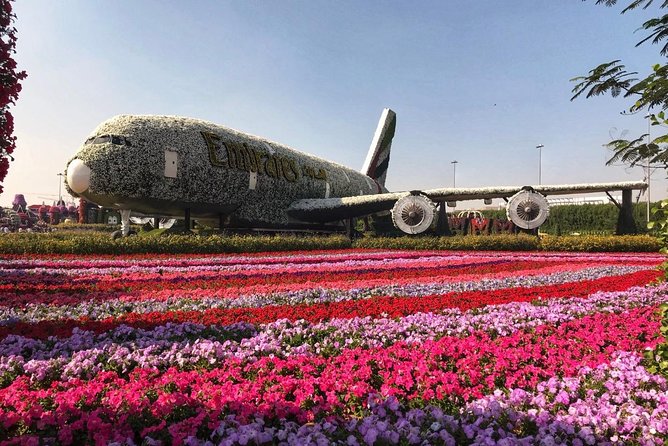 Dubai Miracle Garden Self-Guided Tour with Ticket with Transfer - Walking the garden at your own pace