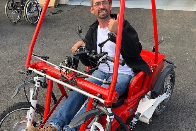 Electric 2-wheeler tour of the Chateau Park and Gardens - Starting beside the Grandes Écuries