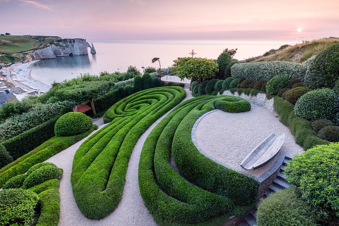 Etretat - Garden Of Etretat & Cliffs - Private Trip - What the private SUV service adds