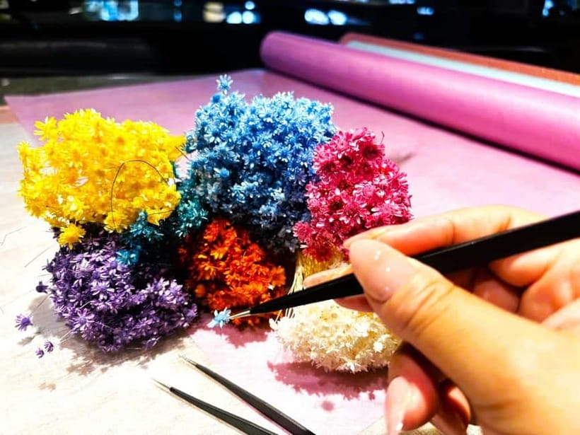Experience Crafting a Flower-Adorned Mini Japanese Garden - Finding Sumika near Shinjuku Sanchome
