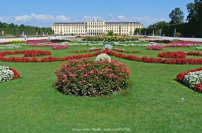 Explore Schönbrunn Palace & Gardens: Private 2.5-hour Guided Tour - Why a private guide changes the experience