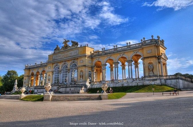 Explore Schönbrunn Palace & Gardens: Private 2.5-hour Guided Tour - How the $280 price measures up