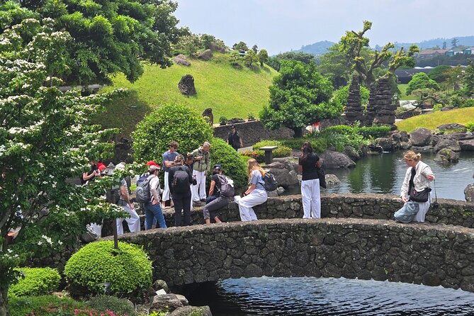 Explore Spirited Garden a Cultural Gem in Jeju - Why Spirited Garden feels different from an ordinary park