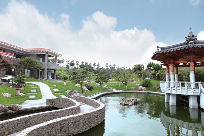 Explore Spirited Garden a Cultural Gem in Jeju - The philosophical side works best at a slow pace