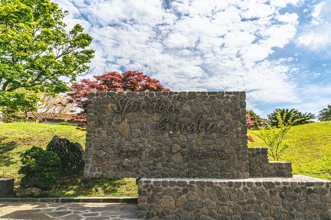 Explore Spirited Garden a Cultural Gem in Jeju - Entering through basalt gates and stone walls