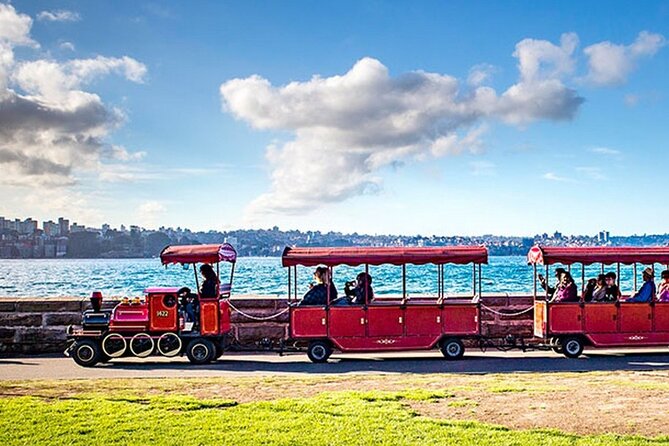 Explore Sydney's Botanic Gardens In a Series of Fun Cryptic Clues - Key points to know before you book